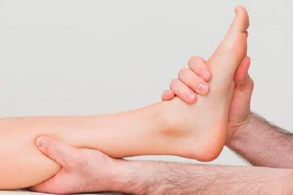 What's Causing Your Chronic Ankle Pain? - Alternative Medicine Magazine
