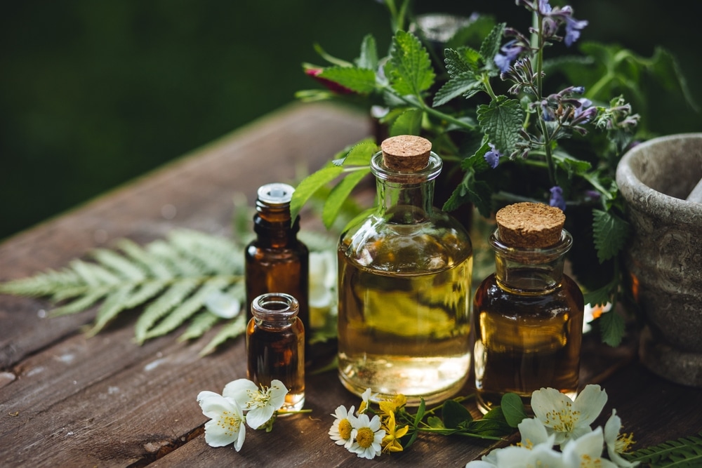Dos and Don’ts of Buying Essential Oils Online