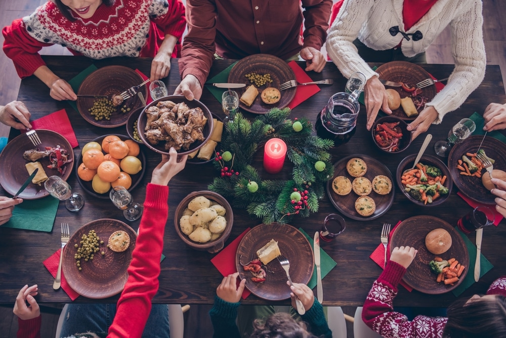 Holiday Eating for Diabetics: 5 Tips to Control Blood Sugar