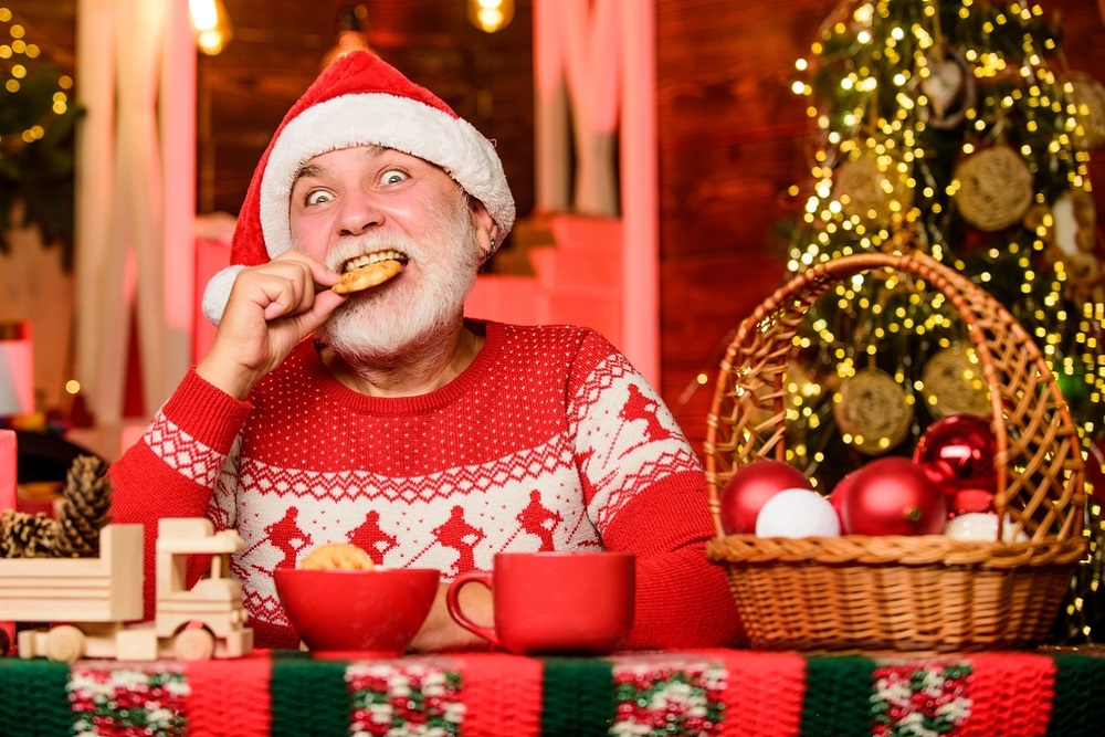 What Causes Overeating During the Holidays & How to Avoid It
